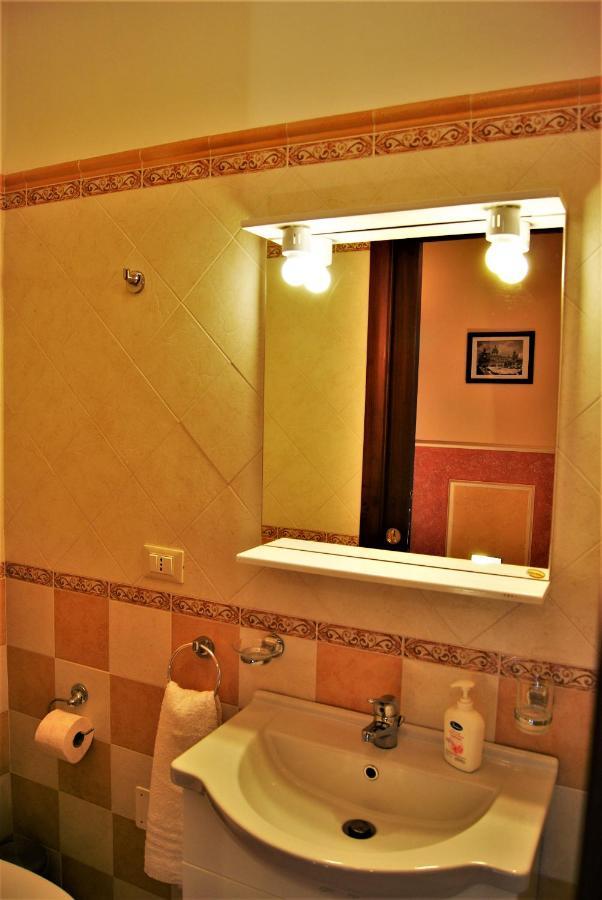 Maison 37, Exclusive Use Apartment For 5-6 People, 3 Bedrooms Palermo Exterior photo