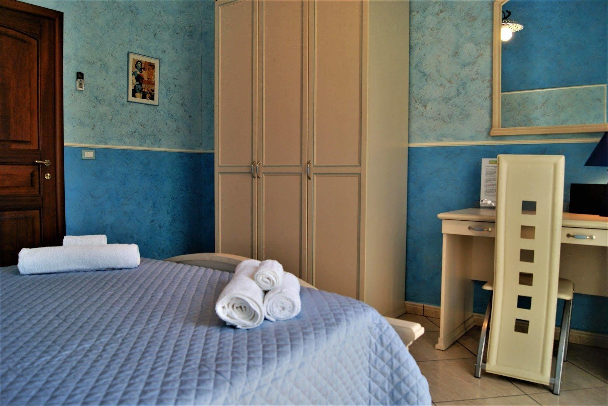 Maison 37, Exclusive Use Apartment For 5-6 People, 3 Bedrooms Palermo Exterior photo