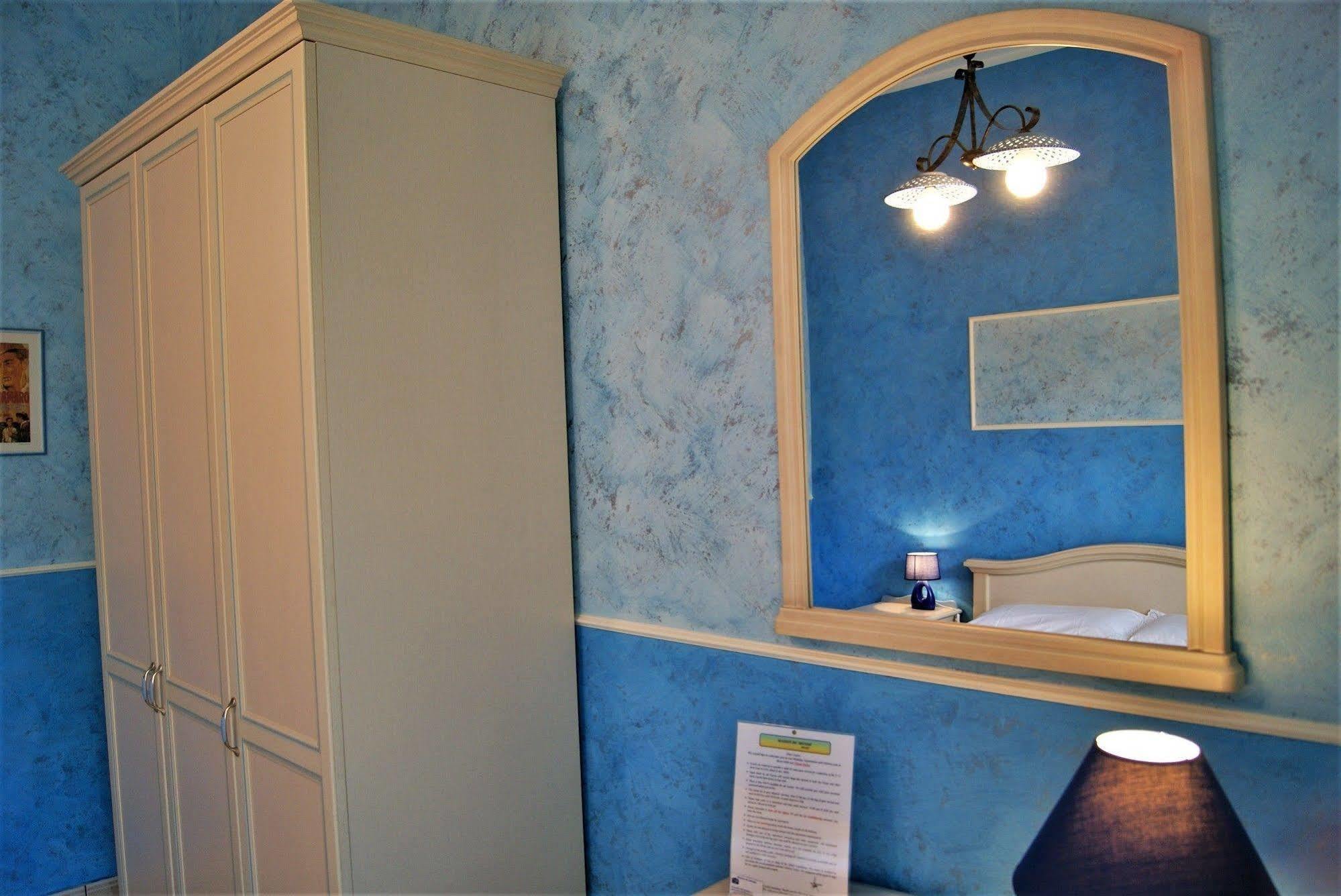 Maison 37, Exclusive Use Apartment For 5-6 People, 3 Bedrooms Palermo Exterior photo